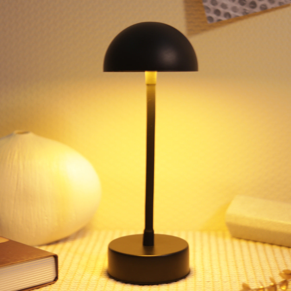 Creative Mushroom Table Lamp