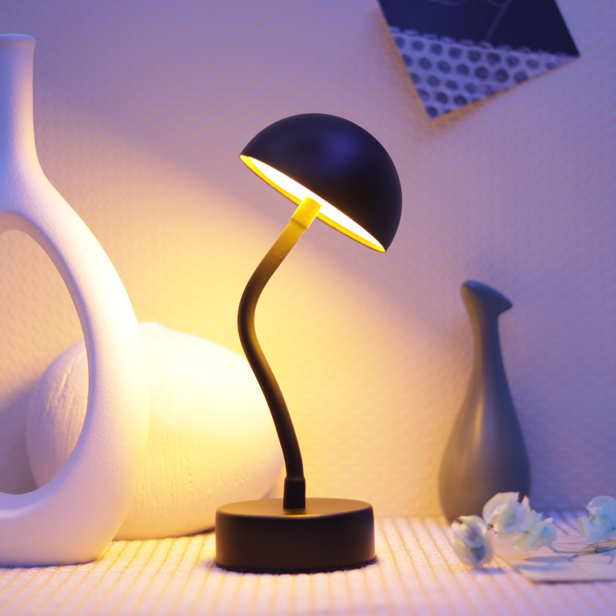 Creative Mushroom Table Lamp